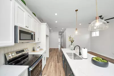 7906 Gladstone Street, Houston, TX 77051 - Photo 9