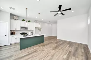 7906 Gladstone St, Houston, TX 77051 - Photo 5