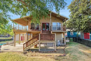 140 Elm Dr, Onalaska, TX 77360 - Photo 17