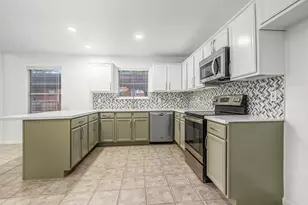 211 Hunt Rd, Baytown, TX 77521 - Photo 9