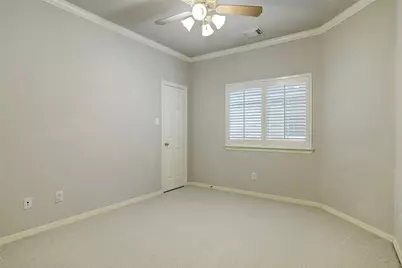 1302 W Park At Shady Villa, Houston, TX 77055 - Photo 13