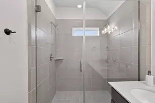 9120 Highland Northern Wy, Houston, TX 77088 - Photo 35