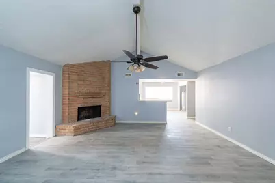 3323 Silverside Drive, Katy, TX 77449 - Photo 5