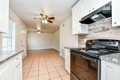 1518 East Avenue #107, Katy, TX 77493 - Photo 5