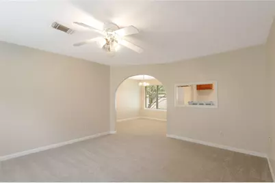 636 Avenue H, Huntsville, TX 77320 - Photo 5