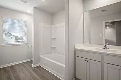 15757 Bayberry Trace Drive, Conroe, TX 77303 - Photo 9