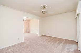 2747 Durban Dr, Houston, TX 77043 - Photo 5