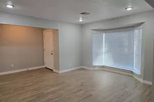 8307 Coastway Ln, Houston, TX 77075 - Photo 3