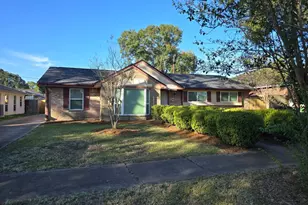 8307 Coastway Ln, Houston, TX 77075 - Photo 23