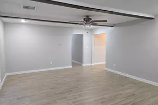 8307 Coastway Ln, Houston, TX 77075 - Photo 7