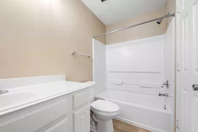 4106 Falling Trace Lane, Richmond, TX 77469 - Photo 9