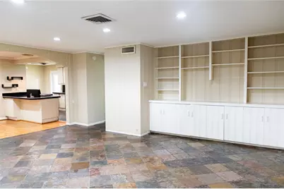 5564 Aspen Street, Bellaire, TX 77401 - Photo 1