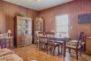 602 E Post Office St, Weimar, TX 78962 - Photo 7