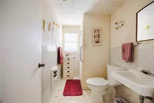 602 E Post Office St, Weimar, TX 78962 - Photo 15