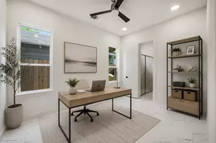 225 Willard St, Houston, TX 77006 - Photo 5