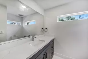 225 Willard St, Houston, TX 77006 - Photo 19
