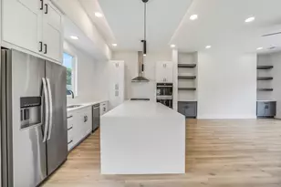 225 Willard St, Houston, TX 77006 - Photo 15