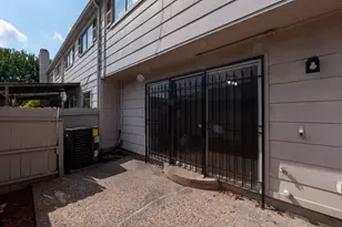 8486 Ariel St, Houston, TX 77074 - Photo 19