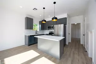 5605 Tommye St, Houston, TX 77028 - Photo 9