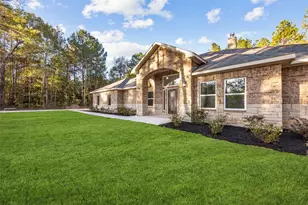 105 Wood Forest Ln, Huntsville, TX 77340 - Photo 5