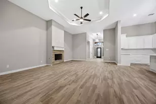 105 Wood Forest Ln, Huntsville, TX 77340 - Photo 13
