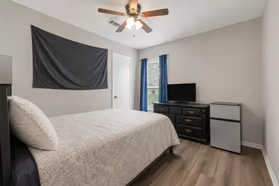 1213 Berkeley Street, College Station, TX 77840 - Photo 15
