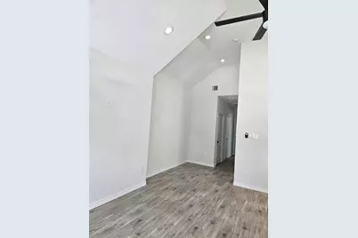 10090 Calendar Street, Willis, TX 77318 - Photo 17