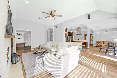 1814 Sandy Lake Drive, Friendswood, TX 77546 - Photo 15