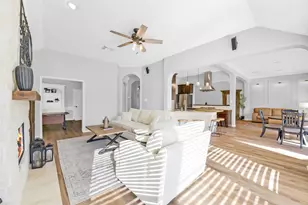 1814 Sandy Lake Dr, Friendswood, TX 77546 - Photo 15