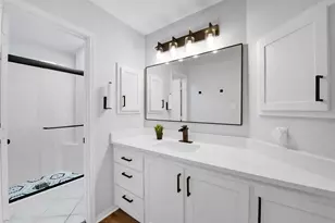 1814 Sandy Lake Dr, Friendswood, TX 77546 - Photo 25