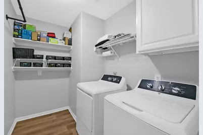 1814 Sandy Lake Drive, Friendswood, TX 77546 - Photo 25