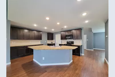 9726 Shimmering Lakes Drive, Rosharon, TX 77583 - Photo 5