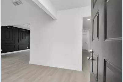 6258 Briar Glade Drive, Houston, TX 77072 - Photo 7