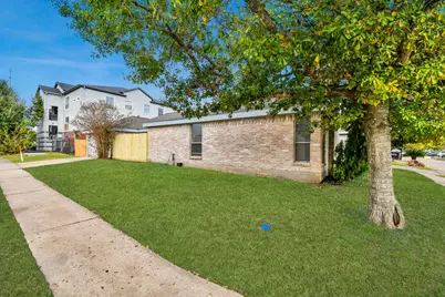 6258 Briar Glade Drive, Houston, TX 77072 - Photo 3