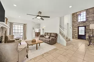 1501 W Castlewood Ave, Friendswood, TX 77546 - Photo 9