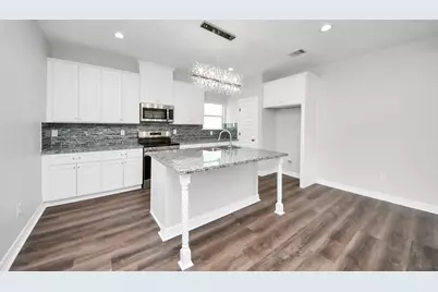 418 N 4th Street, Beasley, TX 77417 - Photo 9