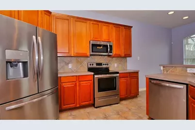10235 Riderdale Park Lane, Houston, TX 77070 - Photo 7