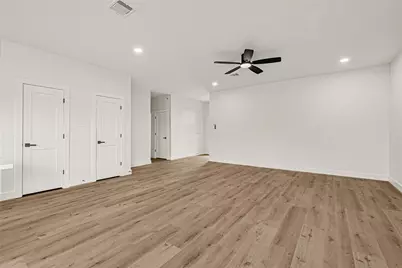 3106 Altus Drive, Houston, TX 77051 - Photo 9