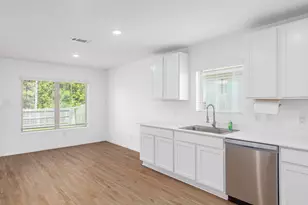 19539 Manduca Dr, New Caney, TX 77357 - Photo 15
