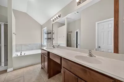 2000 Water Trace Court, Richmond, TX 77469 - Photo 17