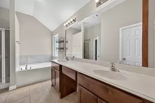 2000 Water Trace Ct, Richmond, TX 77469 - Photo 17