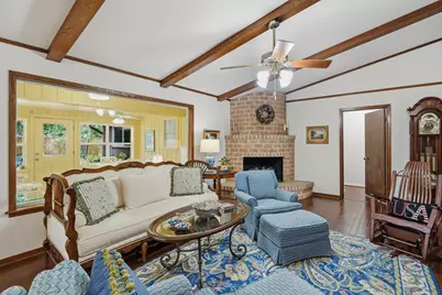 18319 Hereford Lane, Houston, TX 77058 - Photo 11