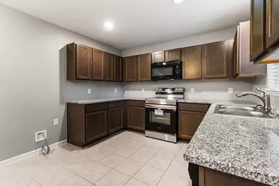 443 Mesquite, Livingston, TX 77351 - Photo 5