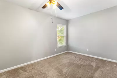 443 Mesquite, Livingston, TX 77351 - Photo 15