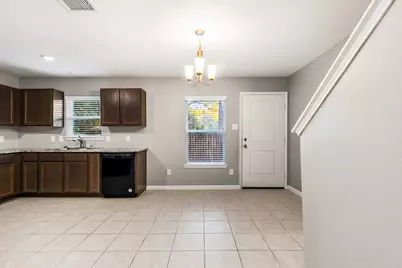 443 Mesquite, Livingston, TX 77351 - Photo 9