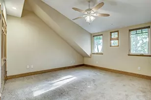 5250 Eigel St, Houston, TX 77007 - Photo 9
