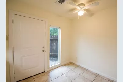 427 Sunset Drive #7, Dickinson, TX 77539 - Photo 5