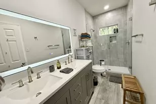 65 S Hidden View Cir, The Woodlands, TX 77381 - Photo 15