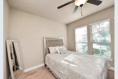 4834 Sunset Park Lane, Rosharon, TX 77583 - Photo 11