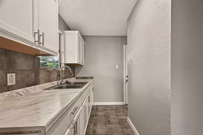 1089 Conklin Street, Houston, TX 77088 - Photo 11